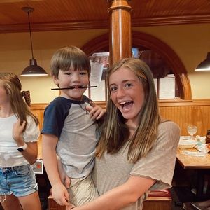 Meet your Posher, Jenna